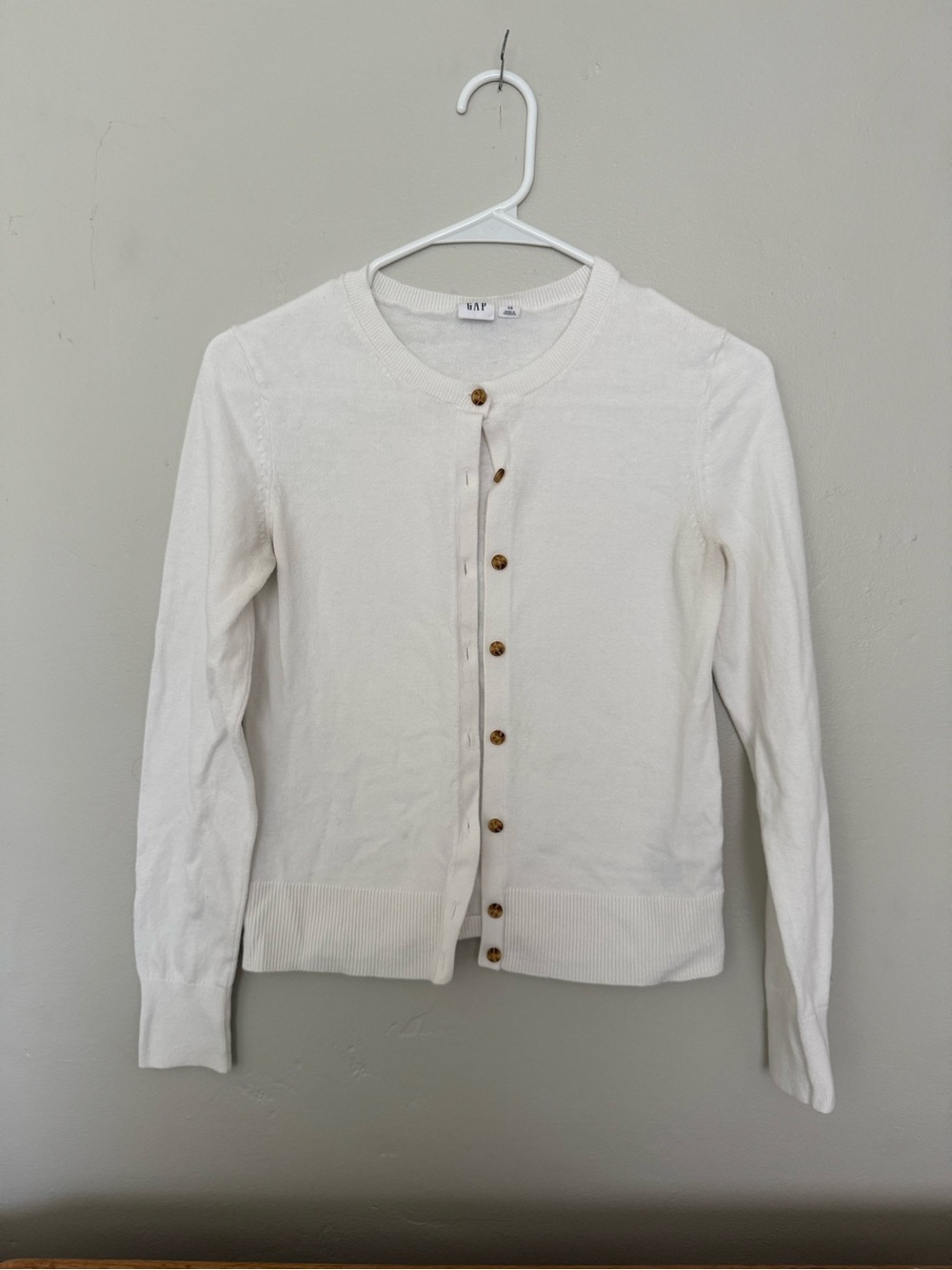 GAP Women's Ivory Crewneck Button Cardigan